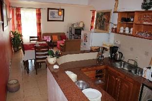 Flovilla Appartment - Le Morne mountain view Vacation rental in Rivière Noire District, Mauritius
