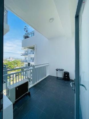 WV 10 Stylish 1BR Apartment Apartment in Iloilo City