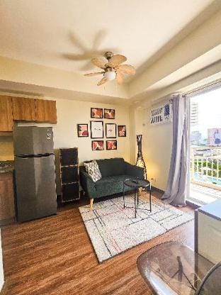 1br unit facing amenities view Apartment in Makati