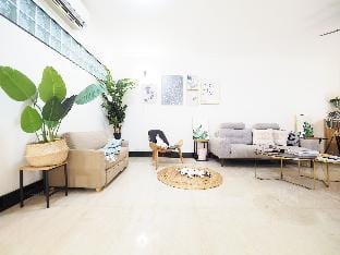 Mar-exclusive/松山機場/ 3 Bathrooms /百萬裝潢 Apartment in Taipei City