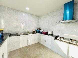 Saeng Neua Pool Villa Kaeng Krachan แสงเหนือพูลวิลล่าแก่งกระจาน Villa in Thailand