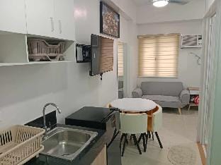 MJC Family room Rest and Play Apartment in Region of Manila