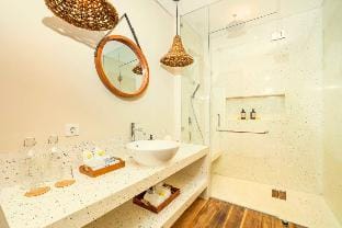 Daisy Flower 3 BR Private Pool Villa AN02A Villa in North Kuta