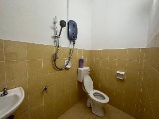 C4A Austin 16 paxs *Near New Cathay Yi Jia Restaur Vacation rental in Johor Bahru