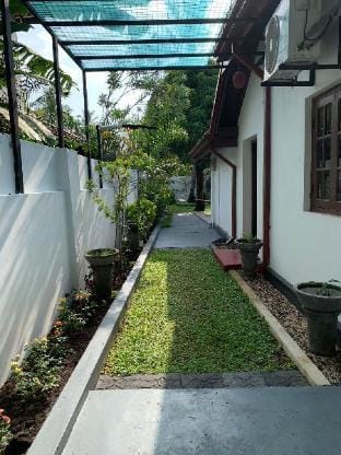 Leena Holiday Home Villa in Sri Lanka