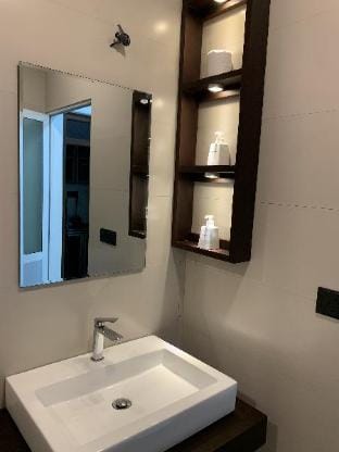 Leena Holiday Home Villa in Sri Lanka