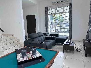 New Mount Austin Pool End Lot Landed 18 pax Vacation rental in Johor Bahru