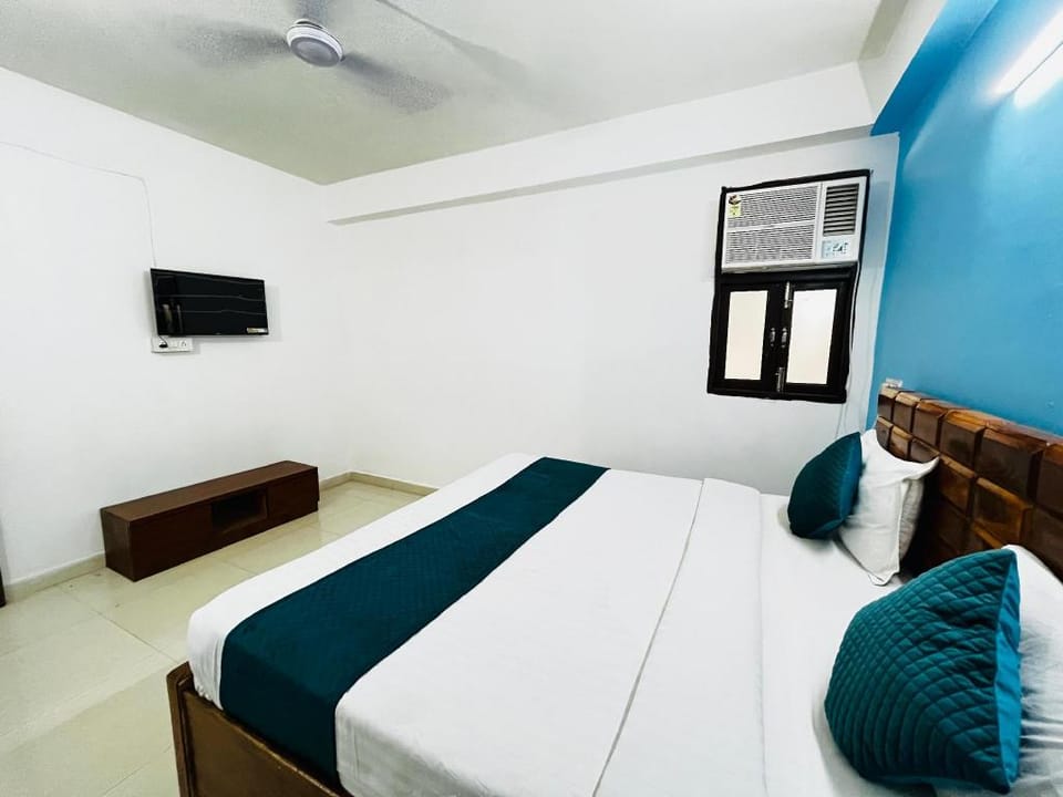 Hotel Suzu Inn Hotel in New Delhi