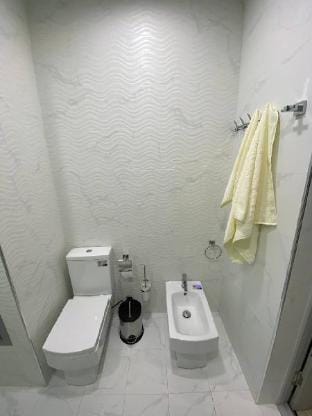 170sqm  antire apartment in Tashkent Apartment in Europe
