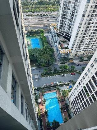 HHomes - Homey 1BR Masteri Thao Dien & Pool Gym D2 Apartment in Ho Chi Minh City
