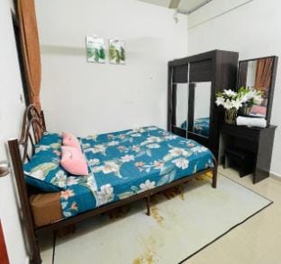 Apartment Ladang Tok Pelam Sunsetview-Tengah Bndar Vacation rental in Terengganu, Malaysia