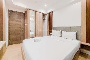 ComfortLiving 2BR at Sky House BSD Apt By Travelio Apartment in West Java