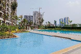 ComfortLiving 2BR at Sky House BSD Apt By Travelio Apartment in West Java