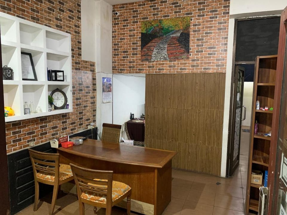 Backpacker Homestay Jatisampurna RedPartner Hotel in West Java