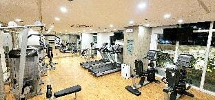 Lafayette Iloilo Cozy 1BR Condo w/ terrace Apartment in Iloilo City