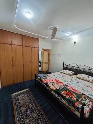 Home away from Home, 2BHK Apartment Apartment in India