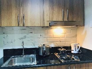 Cozy 1-bedroom unit in Shore 3 Residences Apartment in Pasay