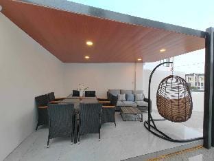 Phirst Batulao Staycation Vacation rental in Nasugbu