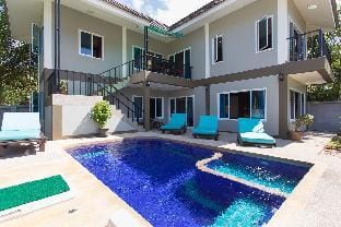 Baan Intira Pool Villa Vacation rental in Krabi Changwat