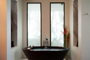 Lada Cliff Villa @Malaiwana Villa in Choeng Thale