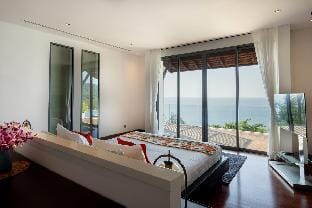 Lada Cliff Villa @Malaiwana Villa in Choeng Thale