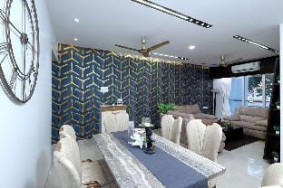 Luxe 2  Bedroom Near Airport- Apartment in Mumbai