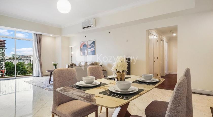 Sovrana by Kozystay - Menteng Apartment in Jakarta