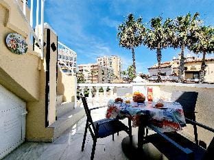 Duquesa Beach - Los Locos Beach. Apartment in Torrevieja