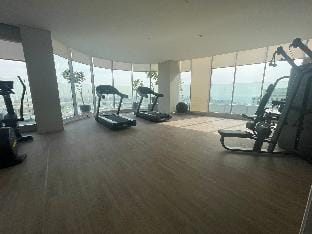 Chic 1BHK 10 mins from beach Apartment in Dubai