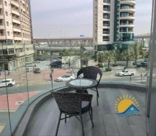 Modern & Relaxing One bedroom Apartment ~ 5mins to Beach ~ Pool ~ Sauna! Vacation rental in Dubai