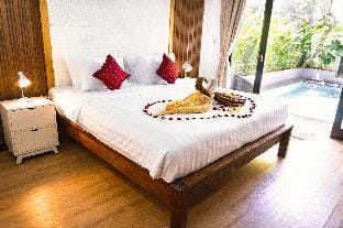 Villa Mayu Dedaries by The Sunbliss Villa in Kuta