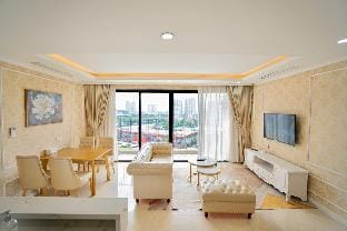 Vinhomes Dcapital_Quylodge Vacation rental in Laos