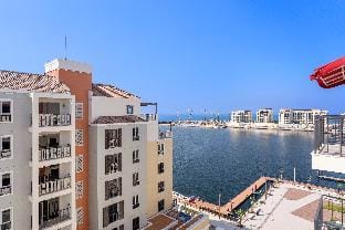 Stunning 1 bedroom in La Voile B1  Apartment in Dubai
