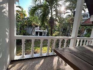 Luxury Villa Studio in Private Estate (Top LVL) Apartment in Patong