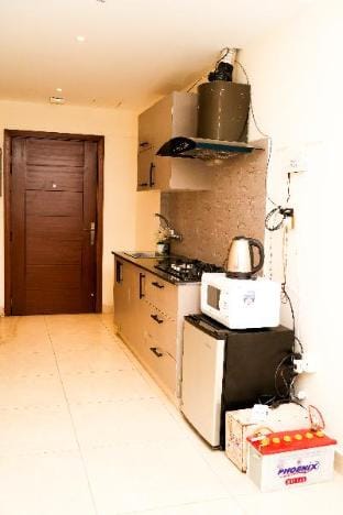 Premium 1-bed | CNTRL | Minimal & Spacious  Apartment in Lahore