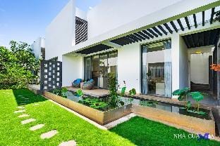 Oceanami Private Beach Villa Long Hai Vung Tau  Villa in Ba Ria - Vung Tau