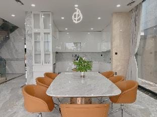 Luxury Oneriver Villas 5Br pool Villa in Hoa Hai