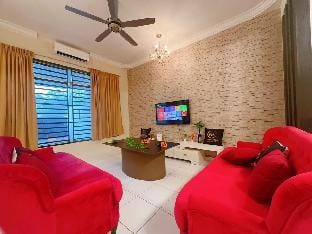 A21 Tebrau Austin 12 Toppen Ikea Aeon 15Pax 4Room Vacation rental in Johor Bahru