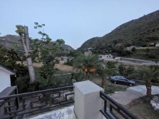 Adventure Techie Resort Villa in Islamabad