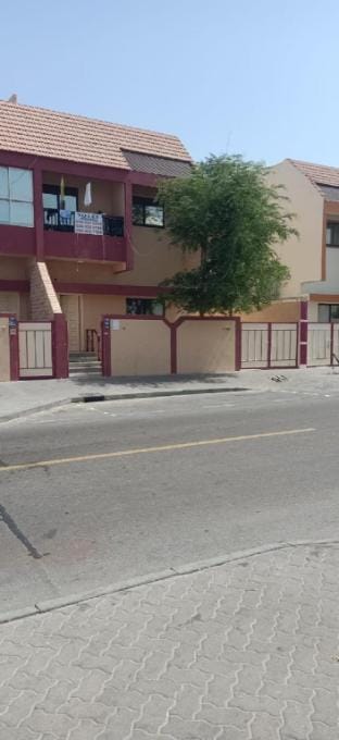 Economy Gust House Villa in Dubai