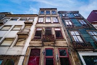 Nomad's Easy Stay - 1BED Sunrise Cedofeita Apartment in Porto