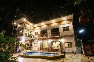 บ้านเฟื่องฟ้า Villa in Nong Kae