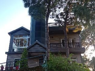 The Fogg- 4 BHK Premium Villa Villa in Himachal Pradesh