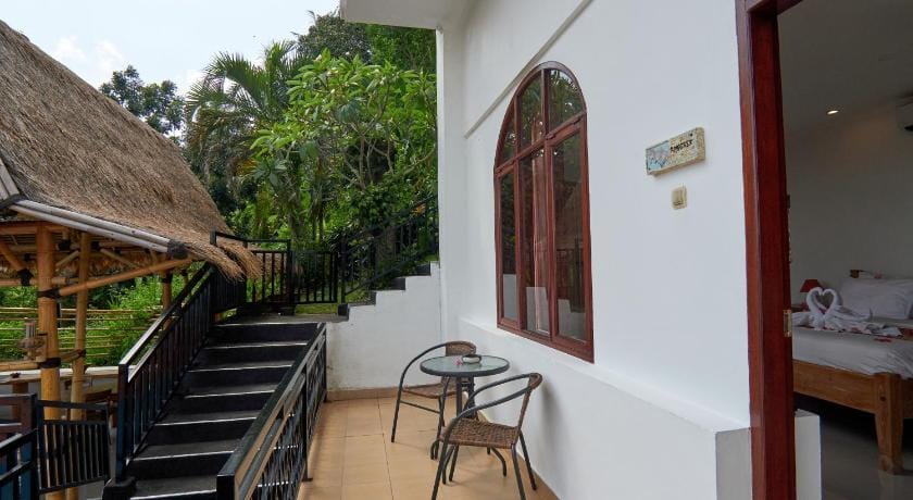 Attara Hills Sunset Villa Senggigi Hotel in Batu Layar