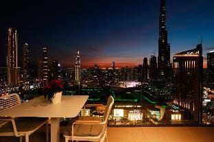 2BR Stunning Burj Khalifa View|Dubai Mall Access Apartment in Dubai