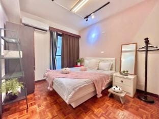 Shared Bathroom (C)忠孝敦化1min/時尚購物區/Mar-exclusive Apartment in Taipei City