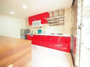 Shared Bathroom(D)/平價舒適雙人房/科技大樓站/Mar-exclusive Apartment in Taipei City