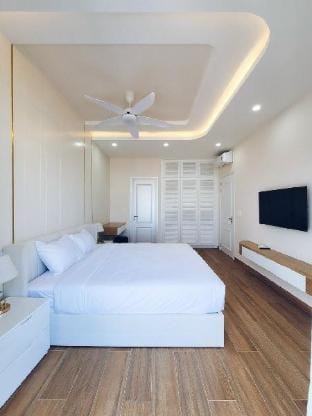 86Home villa 5 phòng ngủ, có bãi biển hồ bơi riêng Villa in Phan Thiet