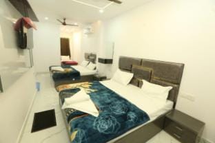Aditya Home Stay Apartment in Punjab, India