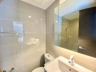 Stylish Urban Retreat in the Heart of BGC Vacation rental in Makati